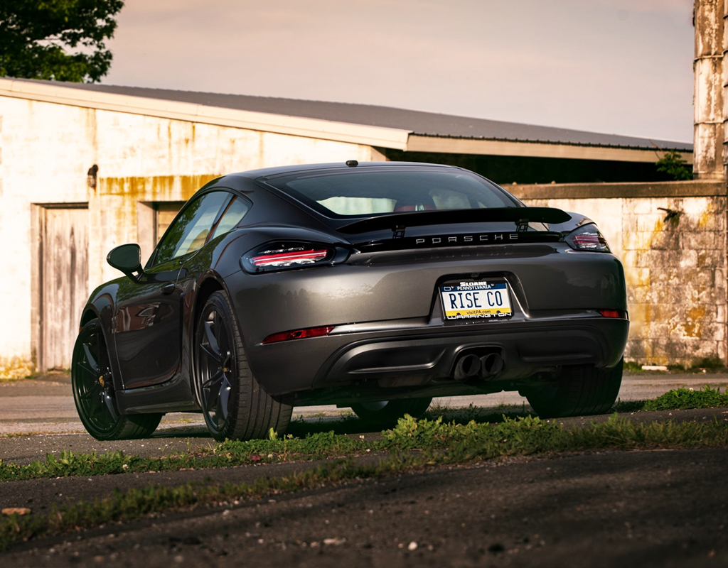 Porsche 718 Cayman
